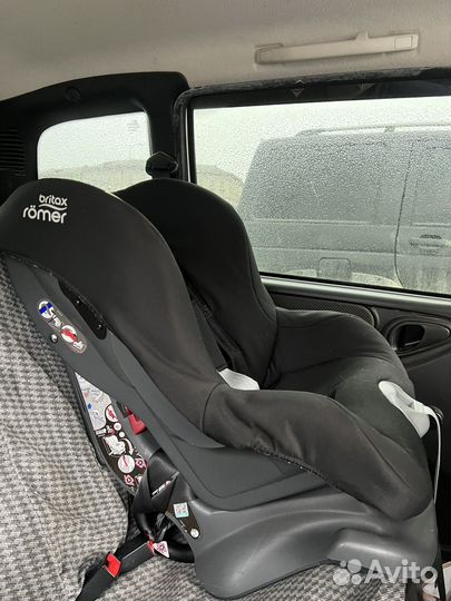 Детское автокресло britax