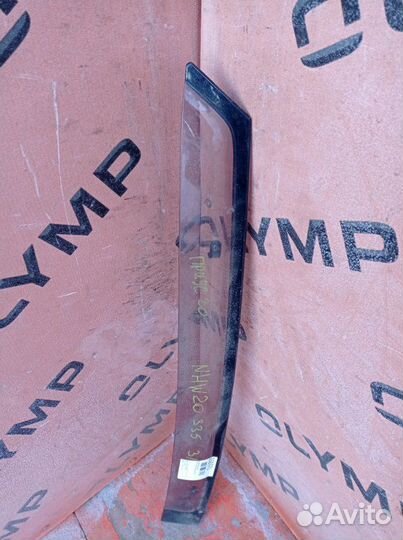 Ветровик задний правый Toyota Prius NHW20 1NZ-FXE