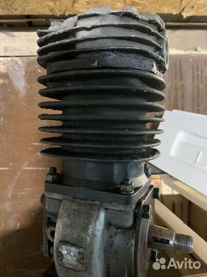 Компрессор автомобильный