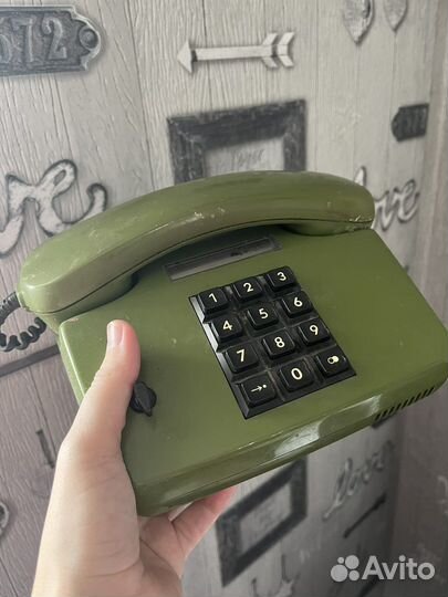 Старый телефон