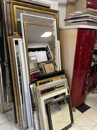 Зеркало в полный рост разное