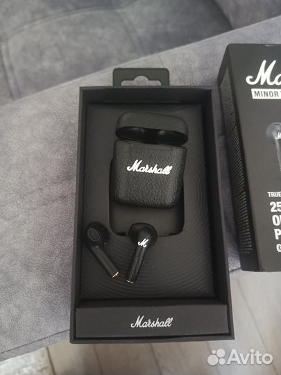 Продам новые наушники minor 3 marshall