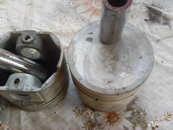 Поршня газ 66