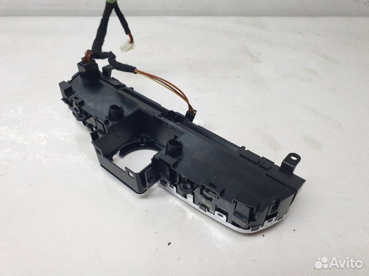 Блок кнопок Mercedes-Benz C W205 2.0 2014