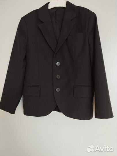 Пиджак Uniqlo 6лет(122)