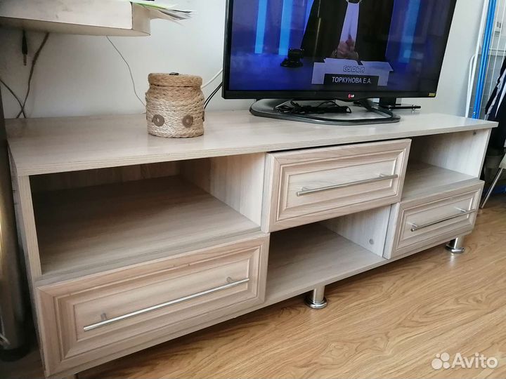 Тумба под TV