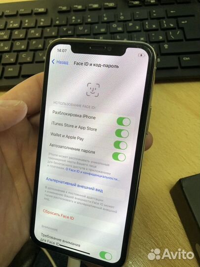 iPhone 11 Pro, 64 ГБ