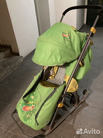 Коляска санки на колесах