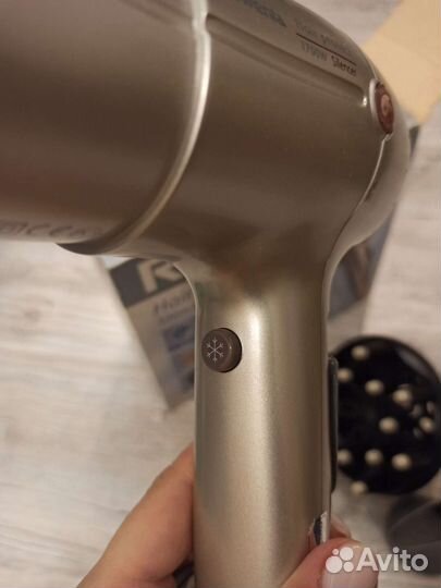 Фен Roventa Hair Protect 1700 Silence