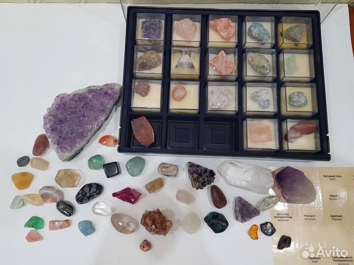 Коллекция камней и минералов