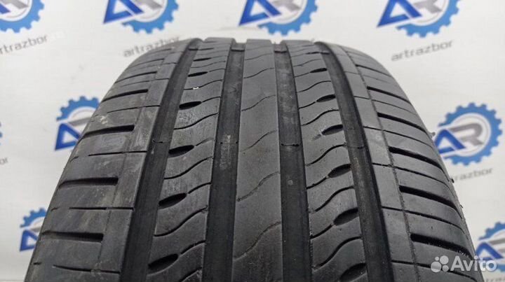 Starfire Solarus 215/60 R16 95V