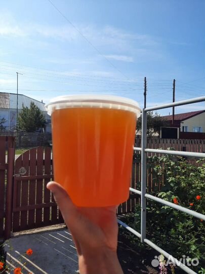 Мед, акация, разнотравие