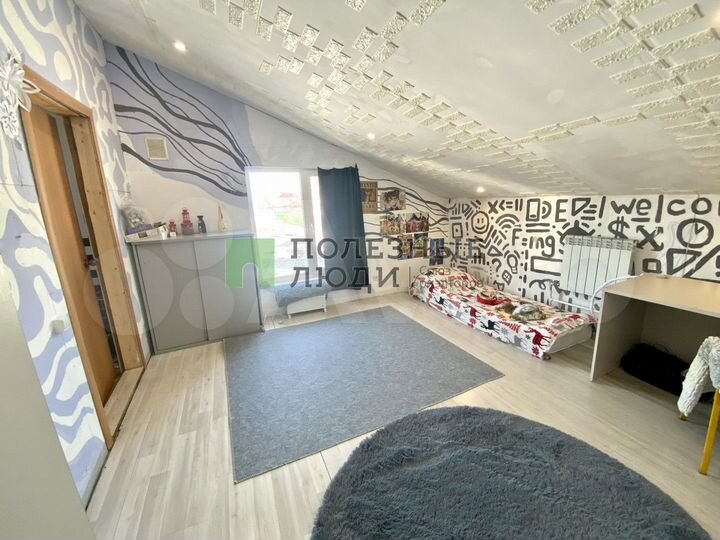 Дом 118 м² на участке 4,4 сот.