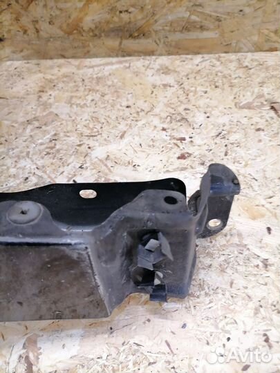 Крыло переднее правое Nissan Teana J32