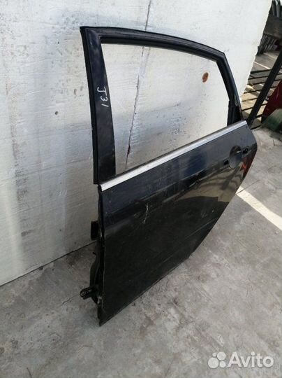 Дверь задняя левая Nissan Teana J31