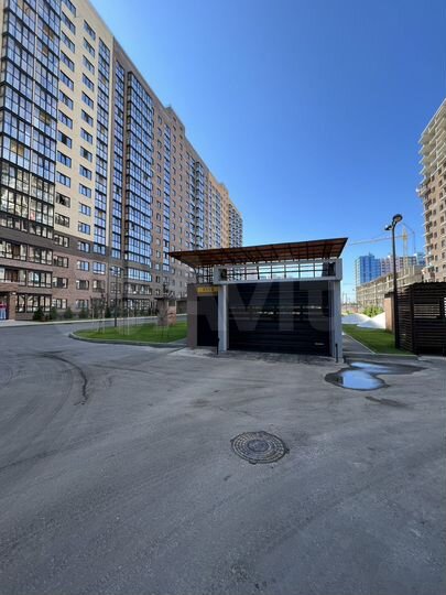 Машиноместо, 18 м²