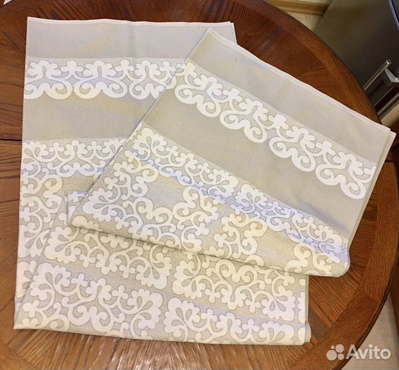 Льняная скатерть