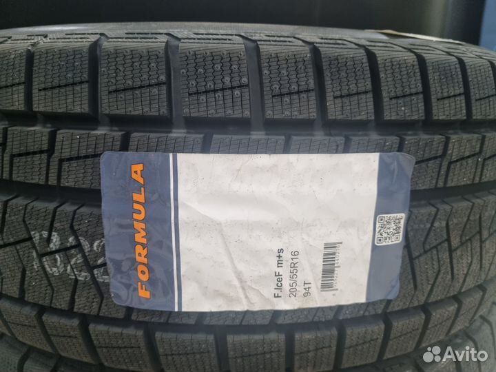 Pirelli Formula Ice FR 205/55 R16 94T