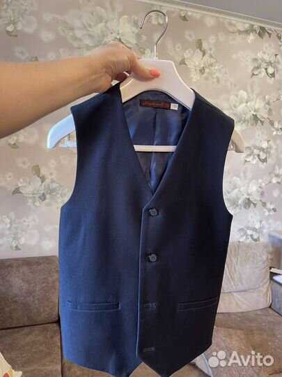 Жилетка для мальчика школьная 152