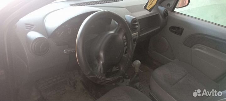 Автомобили на запчасти