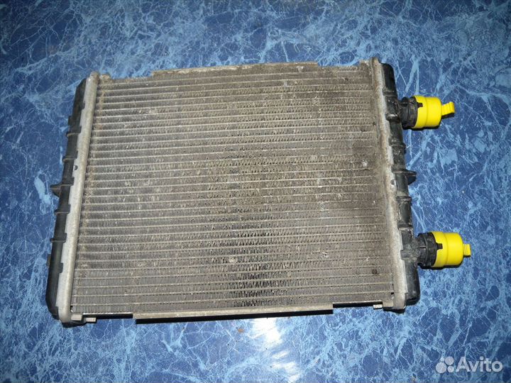 Доп радиатор Mercedes W290 X290 W213 W222 W217 C21