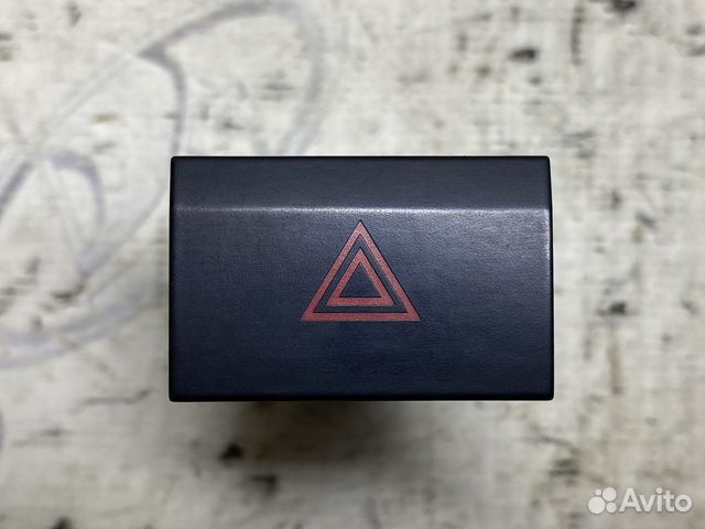 Кнопка включения аварийной сигнализации volkswagen