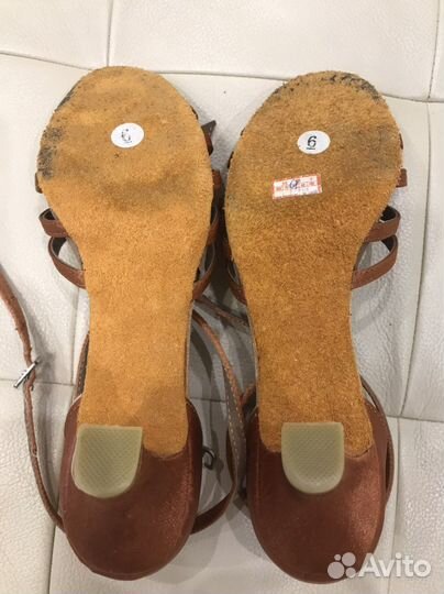 Вещи для занятий спортивными, бальными танцами