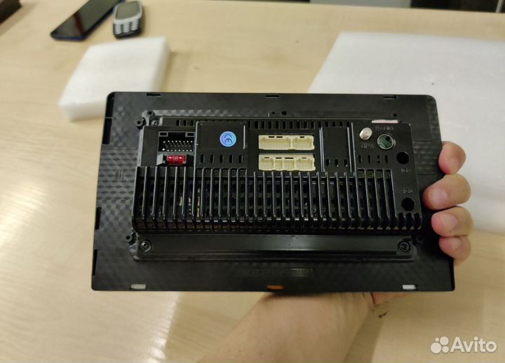 Магнитола 2/32GB, 10