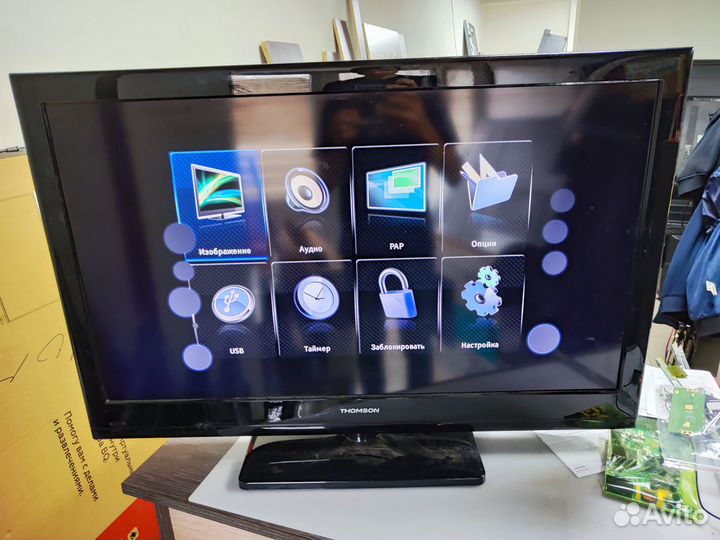 Телевизор Thomson T40C11DHU (Разбор)(По запчастям)