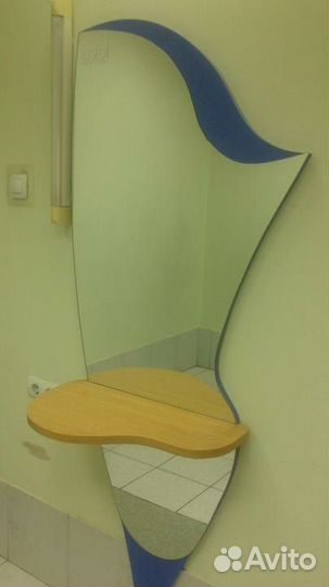 Зеркало настенное