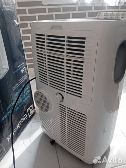 Мобильный напольный кондиционер