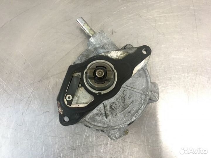 Насос вакуумный Mercedes C-Class W203 M271 1.8I