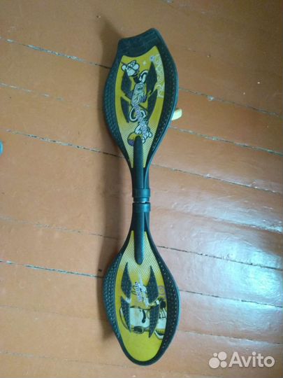 Скейтборд Роллерсерф Вейвборд