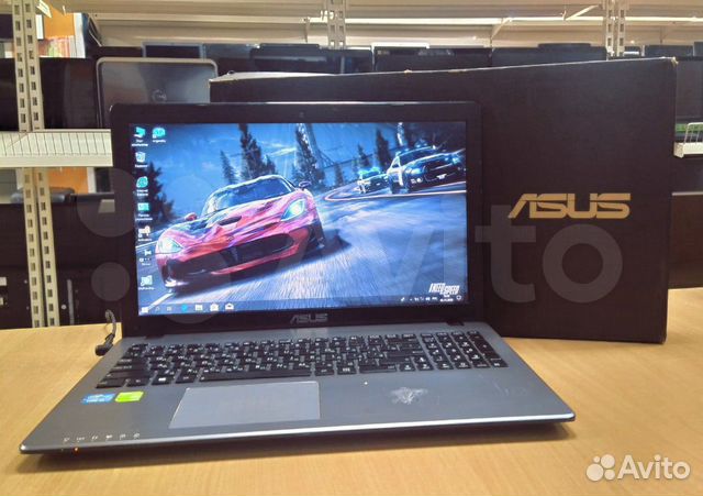 Asus X550C/i3 3217/8GB/GT720M/500GB/15.6
