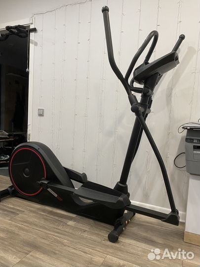 Эллиптический тренажер Titanium Masters Orbitech X