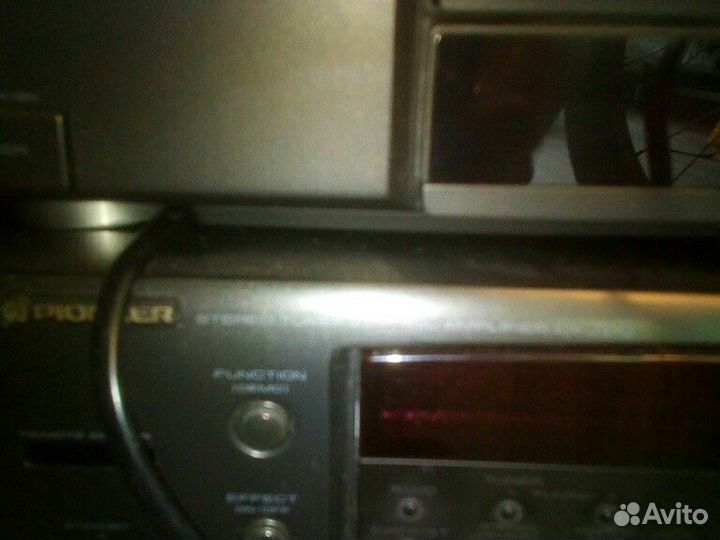 Музыкальный центр