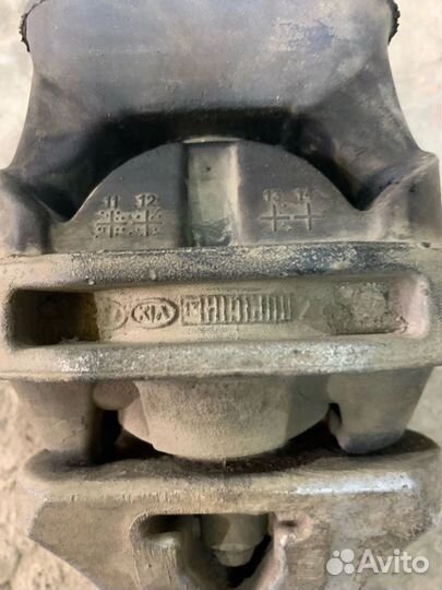 Опора двигателя нижняя hyundai