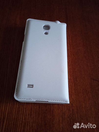 Чехлы и бампера на смартфон,планшет