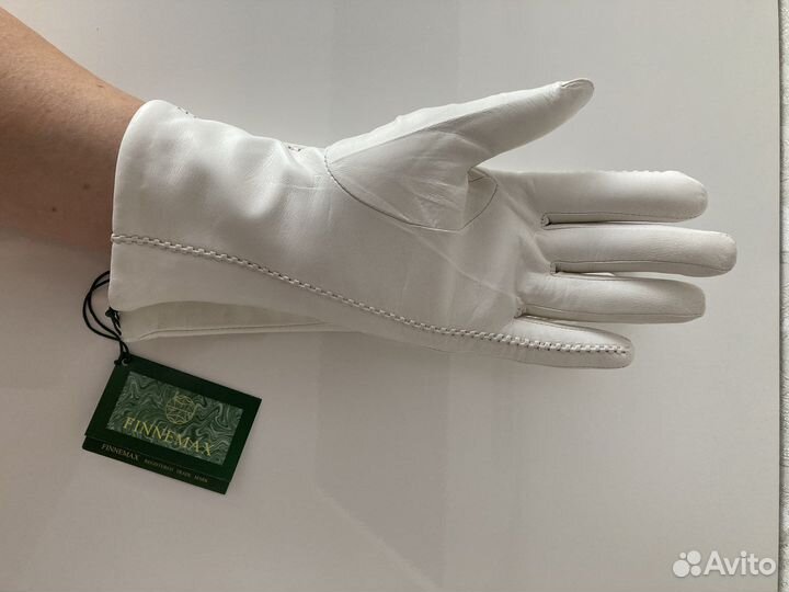 Перчатки женские кожаные новые