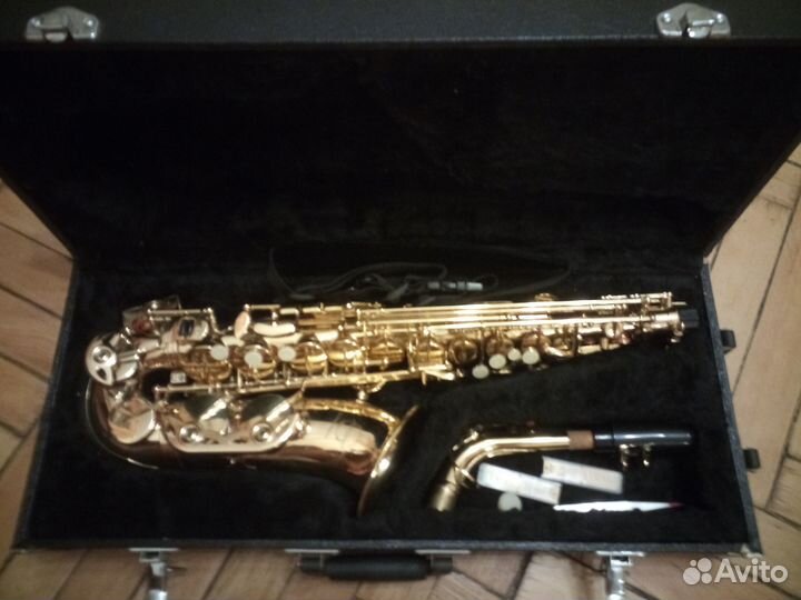 Саксофон Альт Maxtone