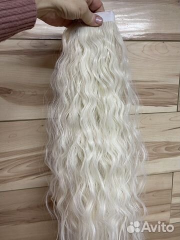 Хвост шиньон кудрявый