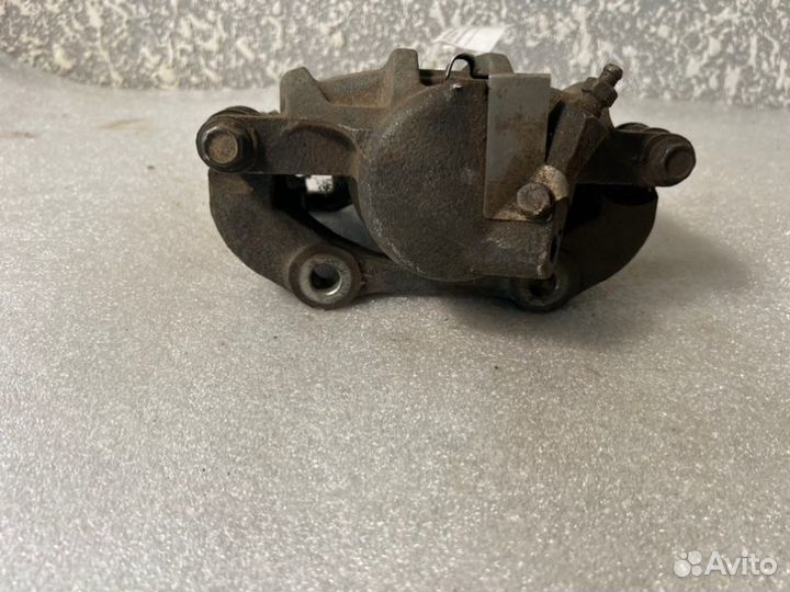 Суппорт тормозной передний правый Chery Fora A21