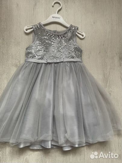 Нарядное платье для девочки 110