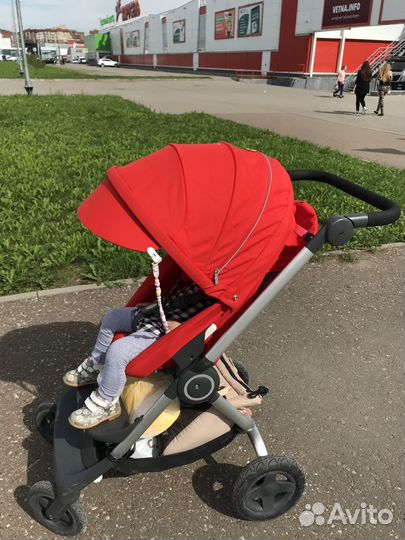 Коляска прогулочная stokke