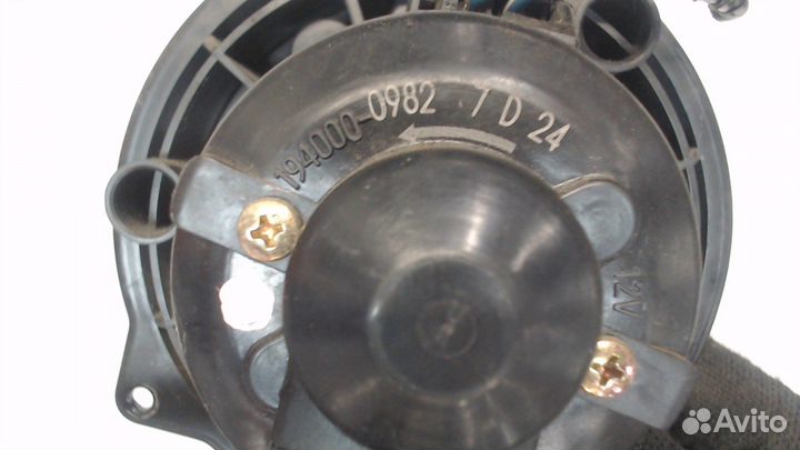 Двигатель отопителя Daihatsu YRV, 2005