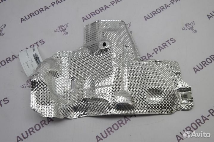 Экран теплозащитный Mercedes E W213 2016