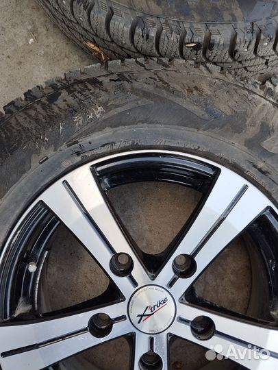 Комплект колес на chevrolet niva