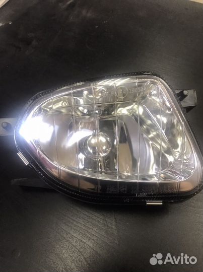 Фары птф Mercedes правая и левая