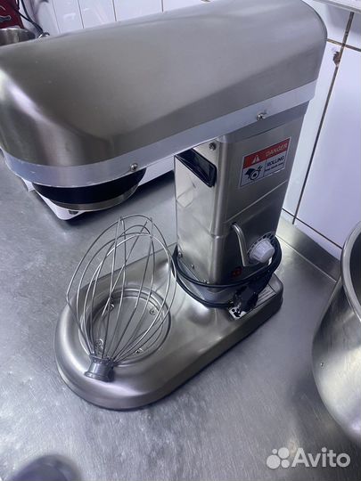 Миксер планетарный 10 л