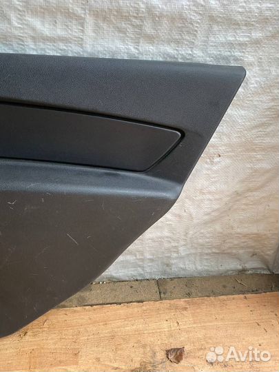 Обшивка двери задней правой LADA Granta